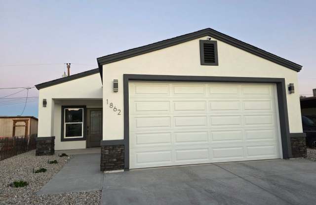 BRAND NEW 3/2 BATH home available for rent in Central BHC. photos photos