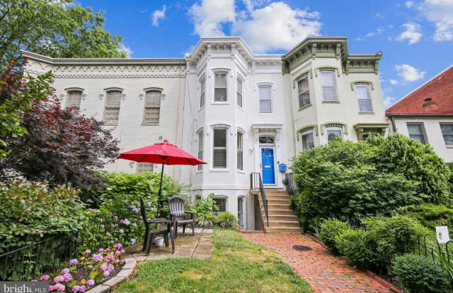 302 MARYLAND AVE NE #B - 302 Maryland Avenue Northeast, Washington, DC 20002