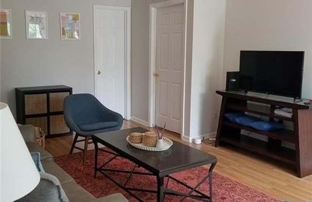 1738 Taylor Street NW Gallery 3