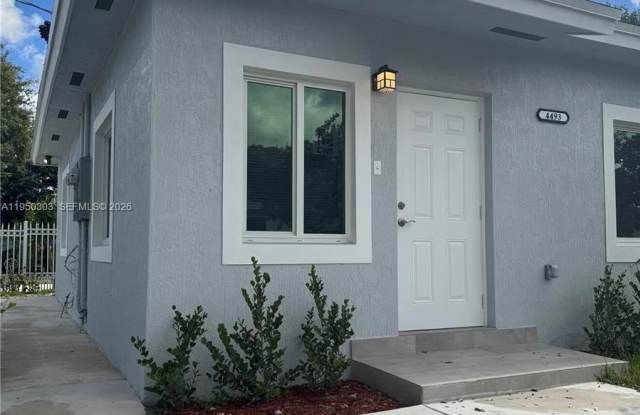 4493 NW 15th Avenue photos photos