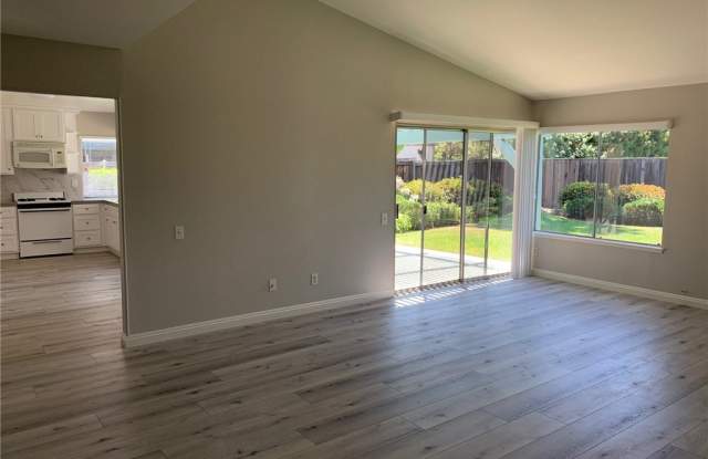26752 Las Tunas Dr Drive Gallery 2