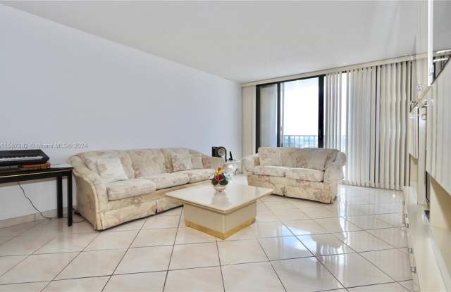 2401 S Ocean Dr photos photos