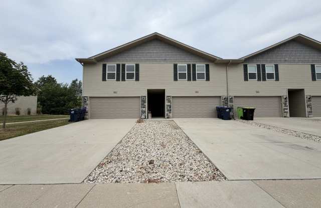 605 McKay Way - 605 McKay Way, Waterloo, WI 53594