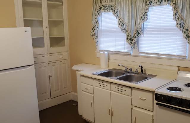 849 North Columbus Street - 849 North Columbus Street, Lancaster, OH 43130