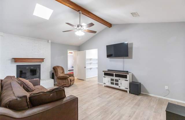 1710 Covey Lane photos photos