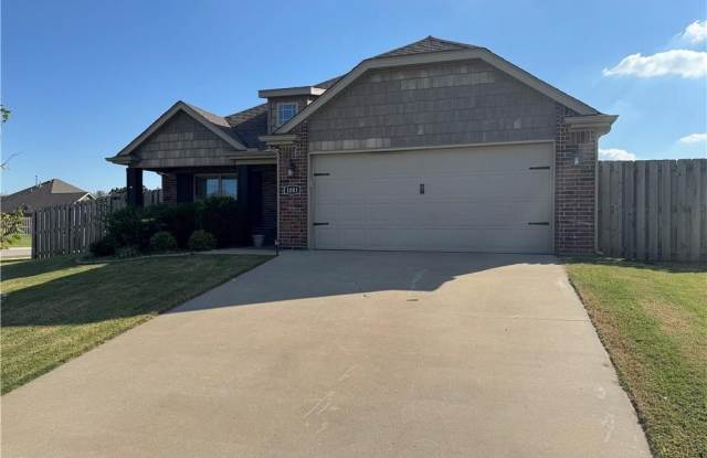 1001 Tulip  ST photos photos