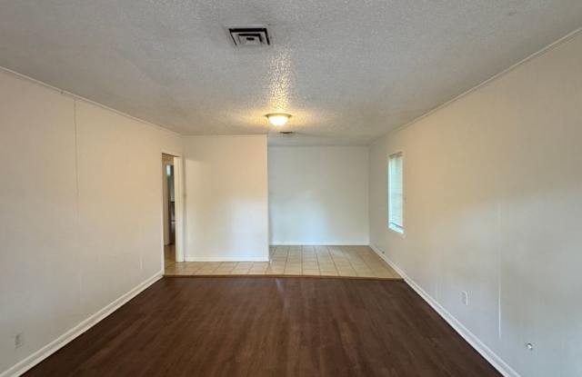 Rental Property in Bossier City Gallery 3
