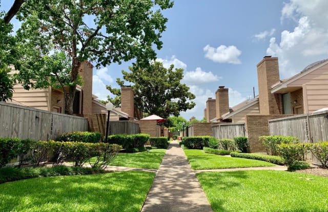 13840 Hollowgreen Drive - 13840 Hollowgreen Drive, Houston, TX 77082