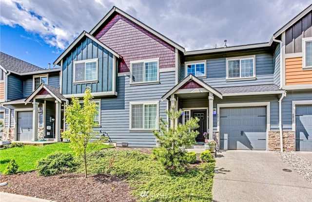 Beautiful Lakeland Hills Townhouse photos photos