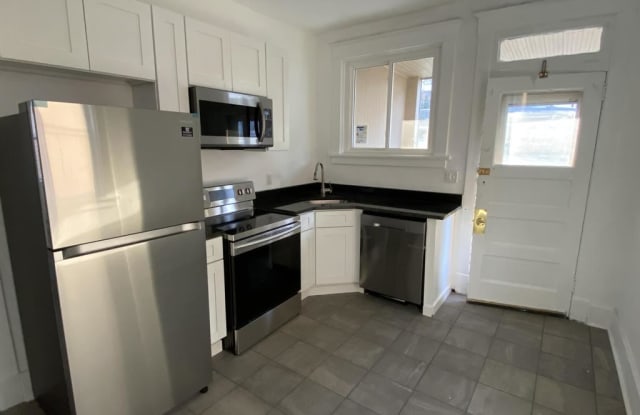 348 Academy St - 348 Academy Street, Carnegie, PA 15106