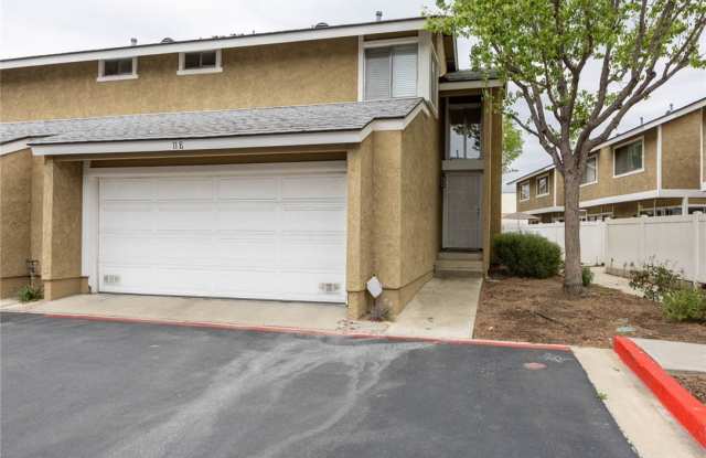 2321 S Magnolia photos photos