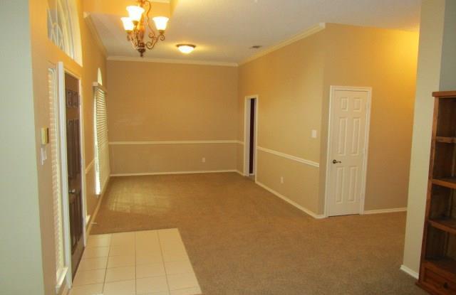 5513 Plantation Lane Gallery 2