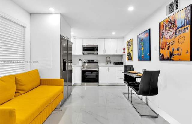 923 NW 110th St - 923 Northwest 110th Street, Pinewood, FL 33168