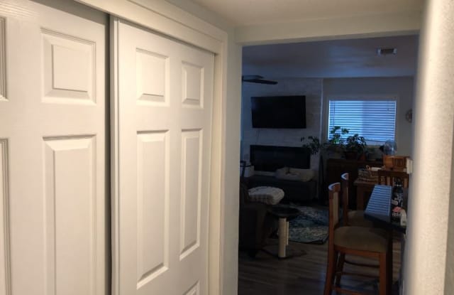 6815 Leaoak Ct - 6815 Leaoak Court, Citrus Heights, CA 95621