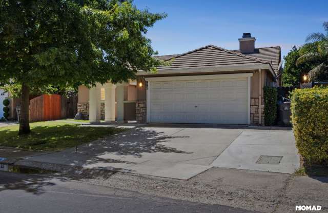 Discover unrivaled Quality  Community in this Solar-Powered 3-bedroom, 2bath gem in Westonranch! photos photos