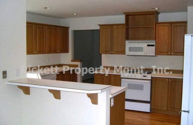 12723 Plateau Circle Northwest Gallery 4