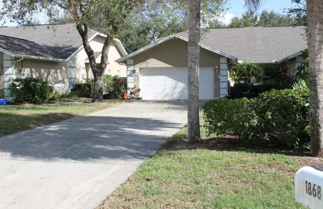 * * * 2 BEDS / 2 BATH Annual Unfurnished - RELAXING VILLA WITH PEACEFUL LANAI * * * NEW PHOTOS COMING photos photos