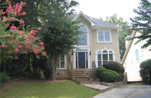 1074 Pine Grove Avenue NE photos photos