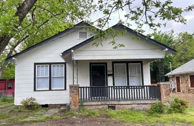 803 W 23RD ST - 803 West 23rd Street, North Little Rock, AR 72114