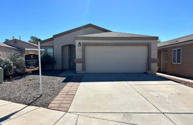 Delightful East Side 3 bedroom/2 bath Home with AC photos photos Delightful East Side 3 bedroom/2 bath Home with AC photos photos