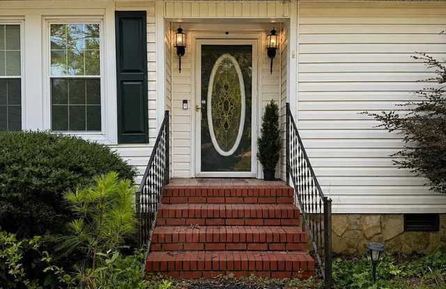 Room in 3 Bedroom Home in Palmetto photos photos