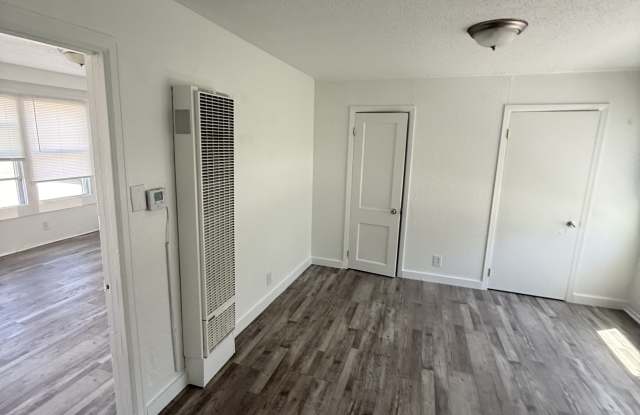 420 Water Street - 6 photos photos