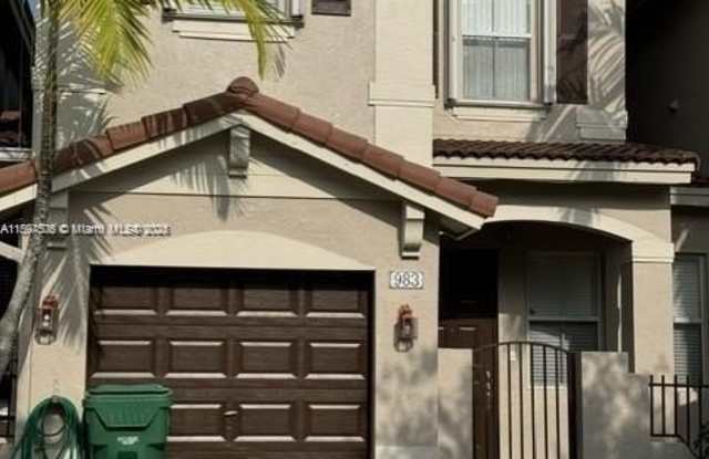 983 SW 154th Path photos photos
