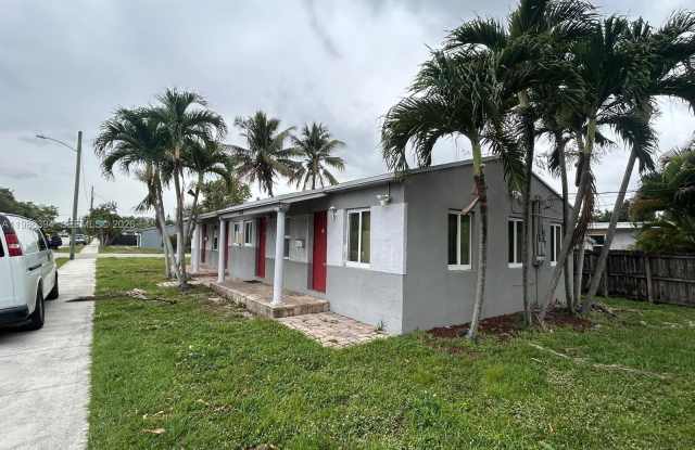 2214 N 25th Ave photos photos