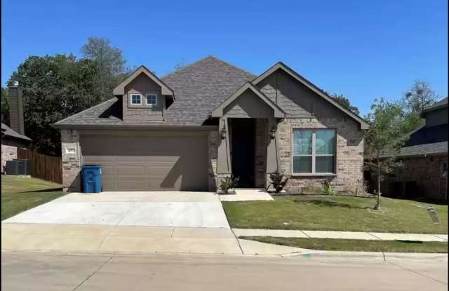 Available July 1, 2025. 3 Bedroom 2 Bath Home photos photos