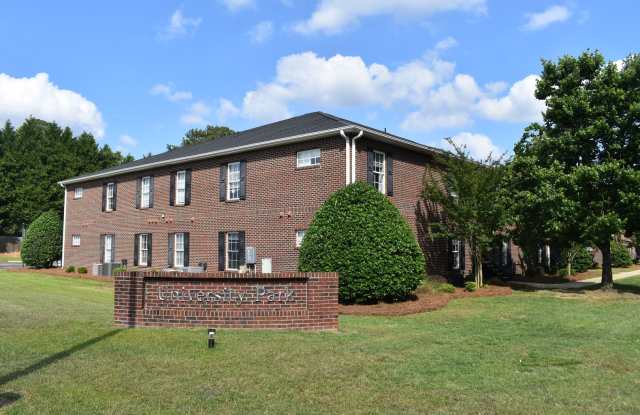 Three bedroom - Three bathroom apartments at University Park in Lillington, NC! photos photos