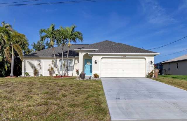 1006 SW 11th Place photos photos