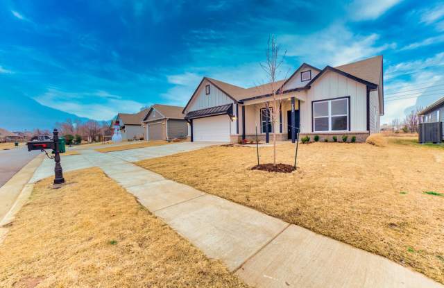 4 BEDROOM CAPITAL HOME IN SAND SPRINGS!!! Gallery 1