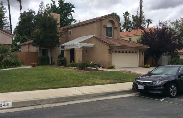 1247 Via Florence - 1247 Via Florence, Redlands, CA 92374