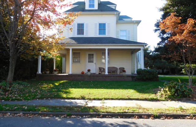 105 St Clair Avenue photos photos