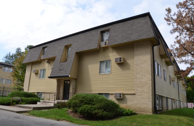 810 Payton Avenue - 10 - 810 Payton Ave, Des Moines, IA 50315