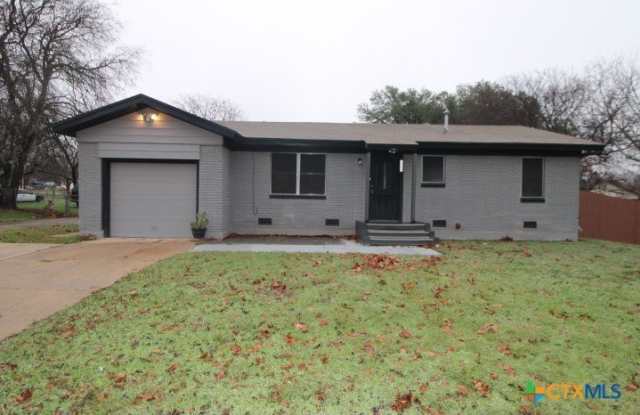 2104 Brantley Avenue photos photos