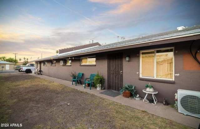 2343 E Pueblo -- unit: 4 photos photos