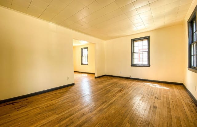 4434 N 25th Street - 4434 North 25th Street, Milwaukee, WI 53209