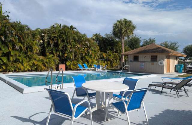2400 SW 19th Avenue - 2400 Southwest 19th Avenue, Boynton Beach, FL 33426