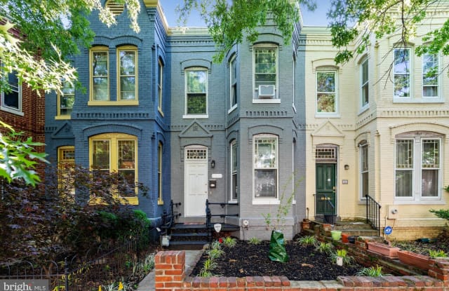 427 3RD STREET NE - 427 3rd Street Northeast, Washington, DC 20002