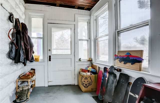 5184 Saint Paul Boulevard Gallery 3