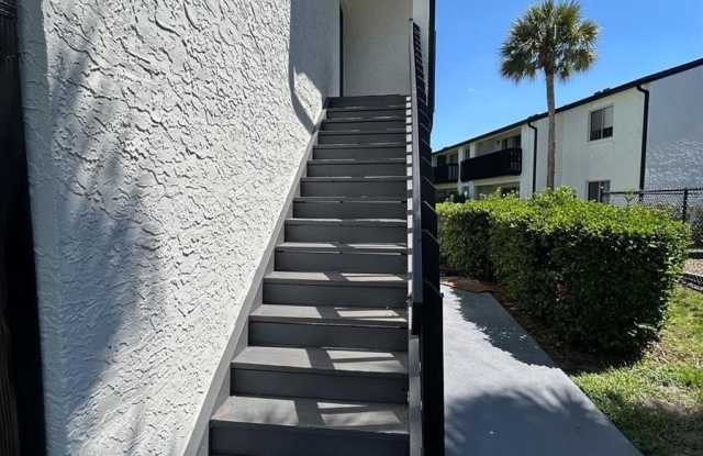 4405 S SEMORAN Boulevard Gallery 2