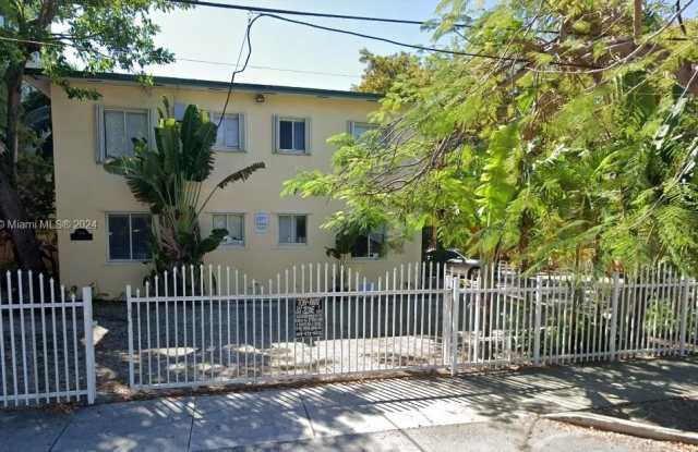 564 NE 66th St - 564 Northeast 66th Street, Miami, FL 33138