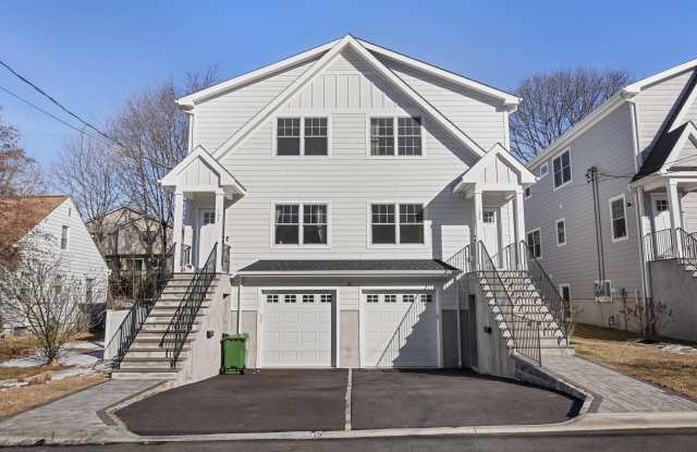 135 Adelphi Avenue - 135 Adelphi Avenue, Harrison, NY 10528