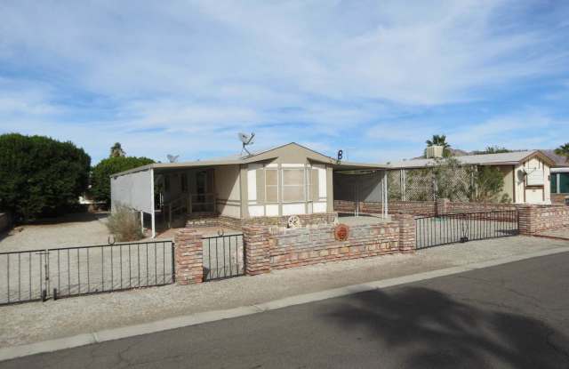 CLEAN 2 BED, 1 BATH IN THE FOOTHILLS! photos photos