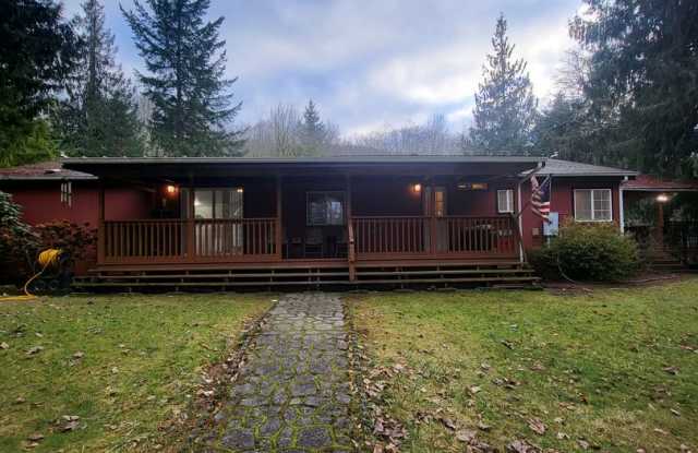 Country Living in Mossyrock photos photos