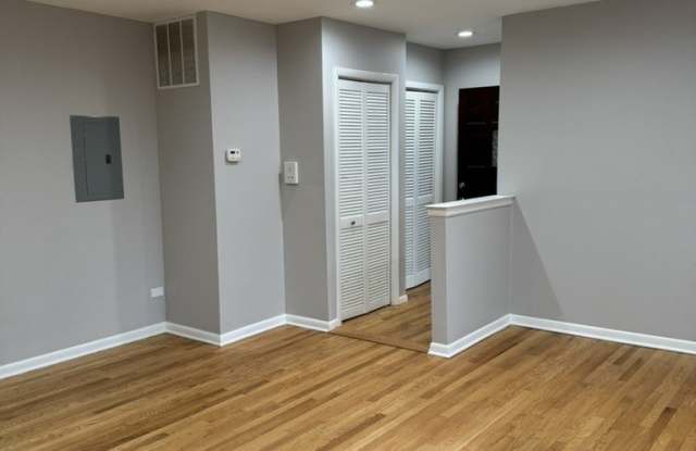 2121 Saint Johns Avenue Gallery 2