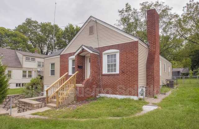 1309 S Sterling Ave - 1309 South Sterling Avenue, Independence, MO 64052