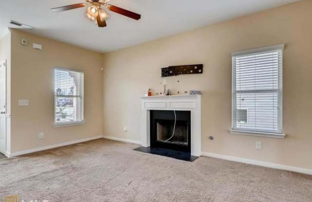 1012 Peaks Pt Gallery 4