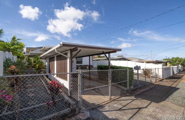3Br/1Ba Aliamanu Gated Single Family Home photos photos